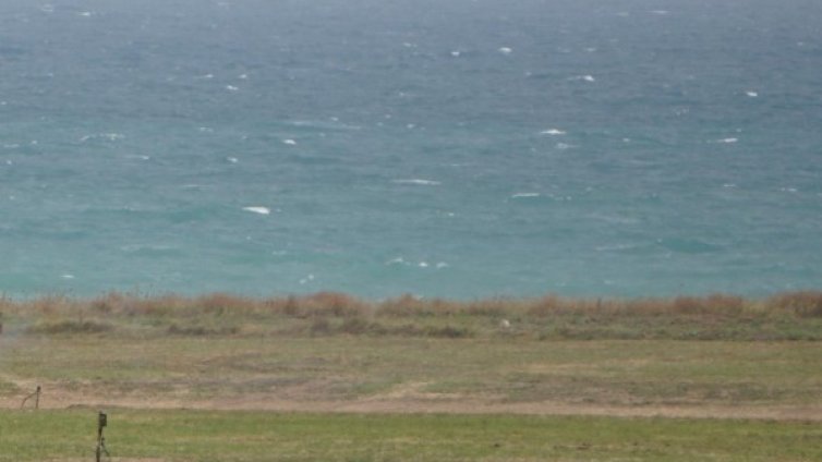 Шест чувала с наркотици изхвърли морето край Шабла