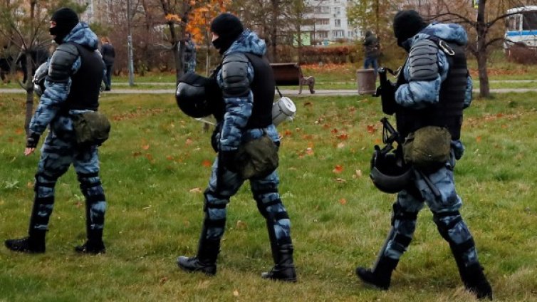 Убиха двама предполагаеми бойци на ИД в Сибир