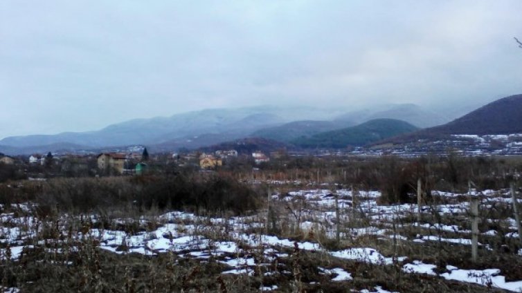 Пазарджишко село в "бойна готовност" против военен полигон