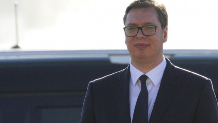 Вучич - от краен националист до умерен проевропеец