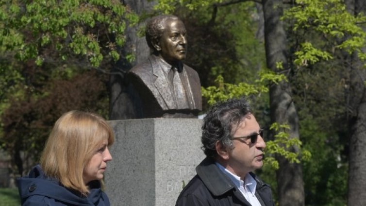 Възстановиха паметника на Панчо Владигеров в София