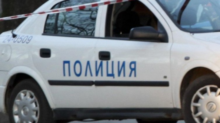 Сметките изнервят: Жена удари охранител в салона на ЕРП