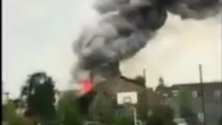 Втори пожар в Париж, този път до Версай