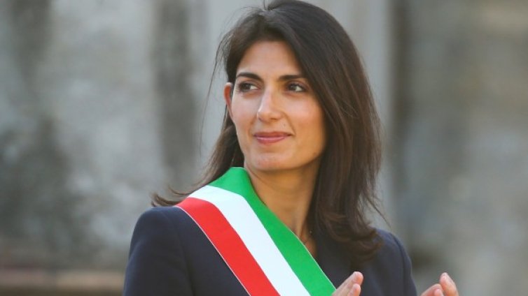 Война за боклука: Кметът на Рим срещу мафията