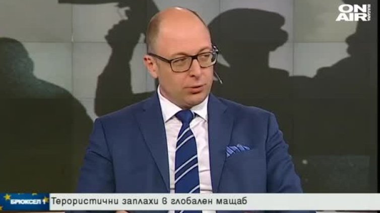 Експерт: Атентатът в Шри Ланка - най-кървавият терористичен акт