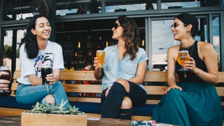 Топ зодии за любовни съвети!