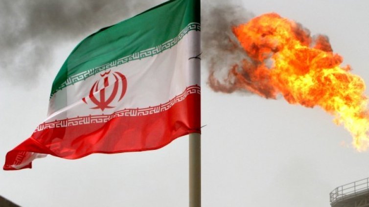 Сделката с Иран за оръжия, уран... Какво знаем досега?