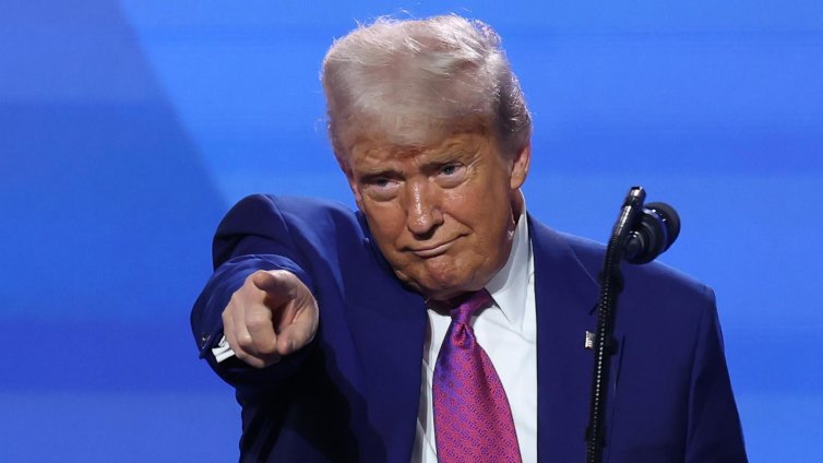 Тръмп: Без нас французите щяха да говорят немски, може би и малко японски също