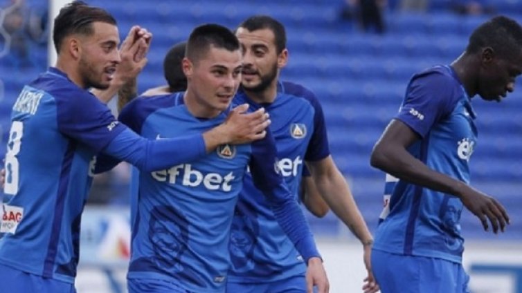 Левски победи Черно море с 5:1 