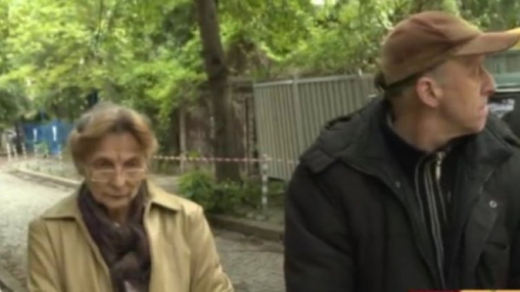 Безнаказана кражба: Брат и сестра останаха без родната си къща в "Лозенец"