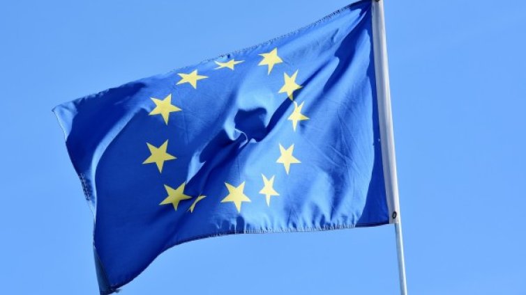 Политолог: Несериозно е да коментираме разпад на ЕС