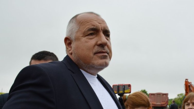 Бяха едни поляни, сега завод... Борисов видя индустриализация!