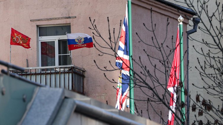 Русия отзова посланика си в Лондон
