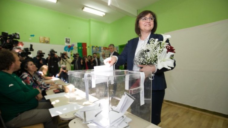 Нинова гласува за евродоходи и евростандарт