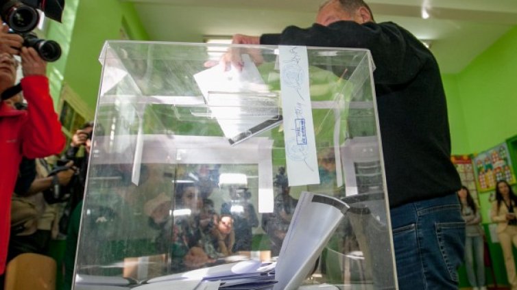 "Тренд": ГЕРБ отнесе със 7% втория БСП