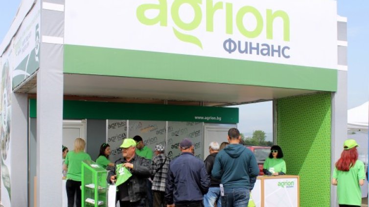 Фермери обезпечават кредитите си със субсидии