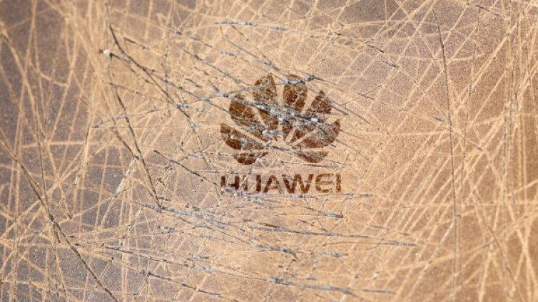 Дигиталната Желязна завеса се спусна: Изборът е САЩ или Китай?