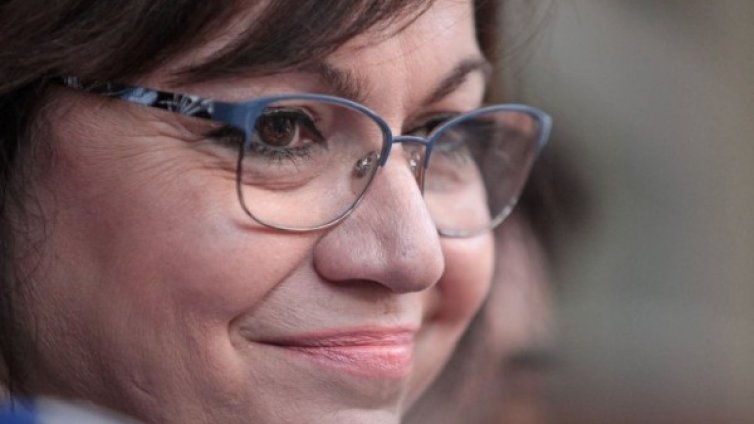 Нинова на изпроводяк: Поемам цялата отговорност за загубата!