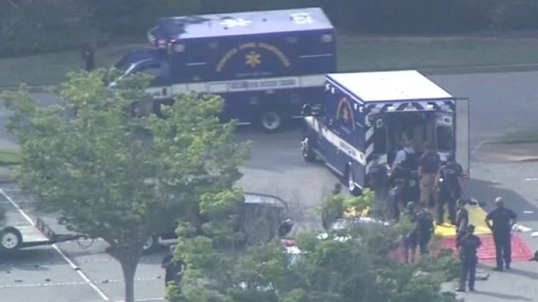 Поредна масова стрелба в САЩ отне живота на 12 души