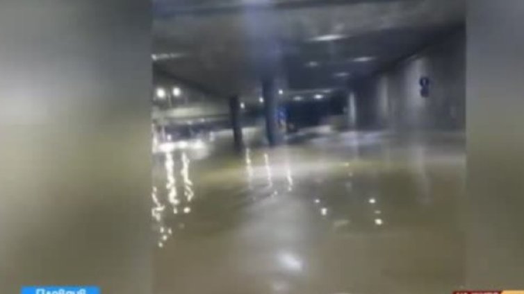 С кану в подлезите в Пловдив: Юноши на Ботев в помощ на бедстващи