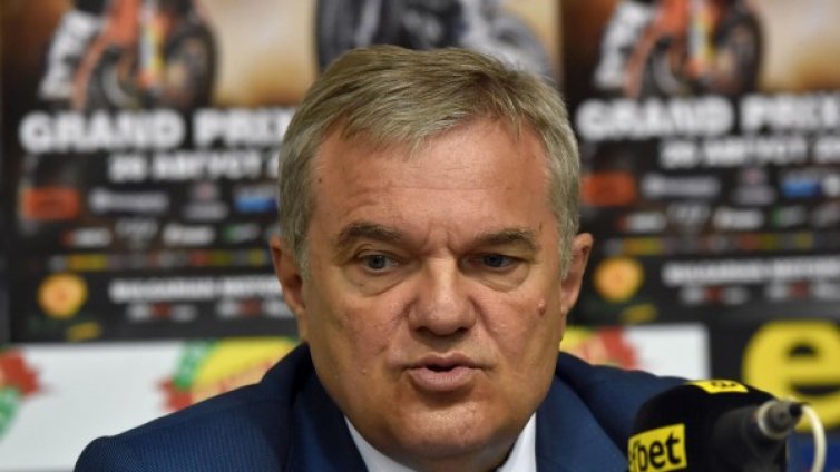 АБВ иска мораториум върху сделката за "прахосмукачките" F-16