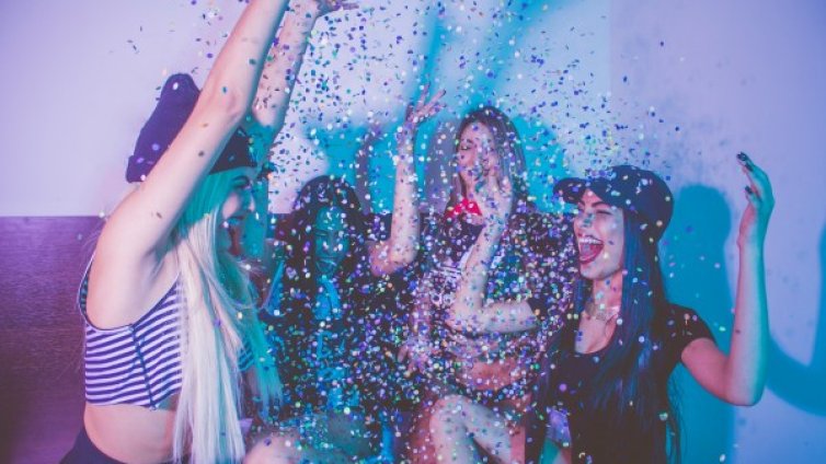 Топ 4 зодии, които никога не отказват... на покана