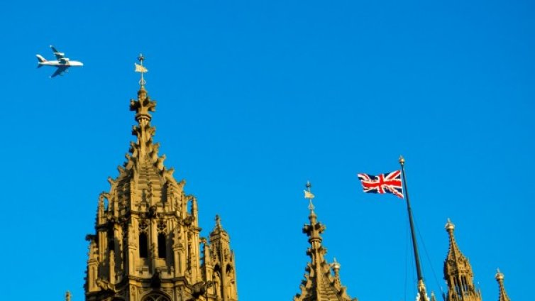 Старт даден &ndash; надпреварата за мястото на Тереза Мей започна 