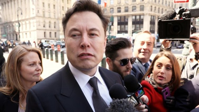 Акционерите на Tesla подкрепиха Мъск