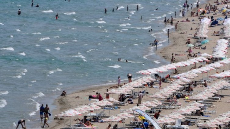 Лятото започна, фалшивите слънцезащитни - на тезгяха