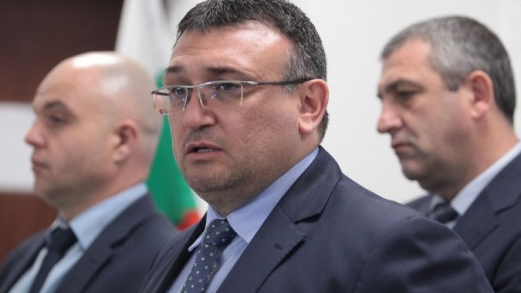 МВР в защита: Операцията срещу кабеларките е съвместна с Европол 