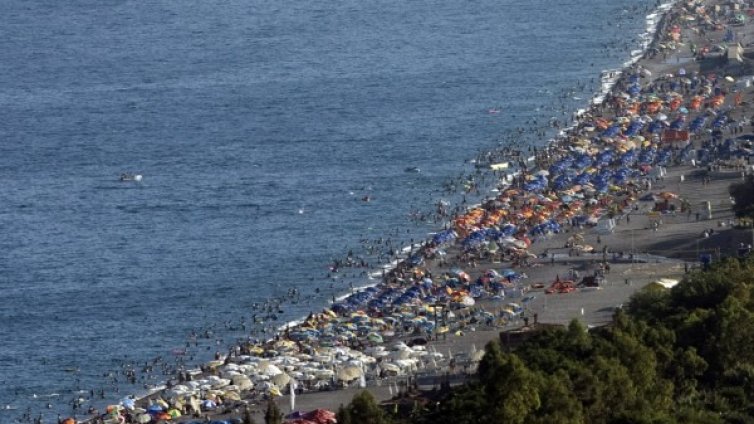 Само за ден: 86 308 туристи кацнаха в Анталия