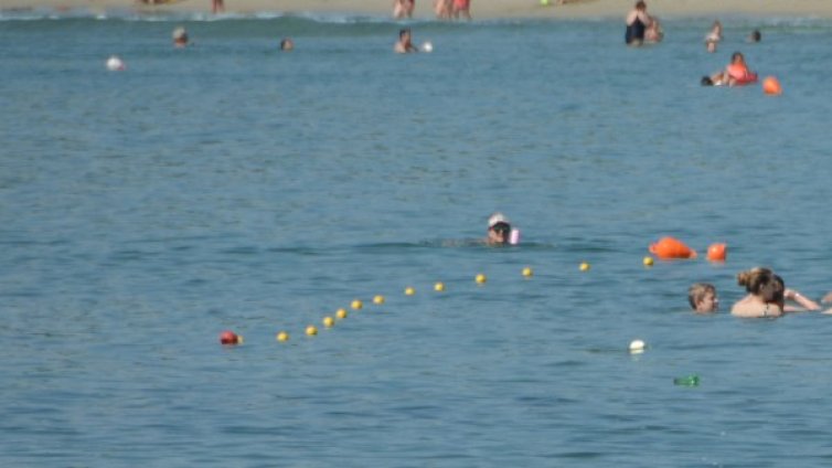  Само за ден: Трима летовници загубиха живота си в морето