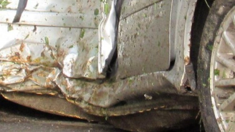 Бегълците от затвора откраднали кола... И катастрофирали