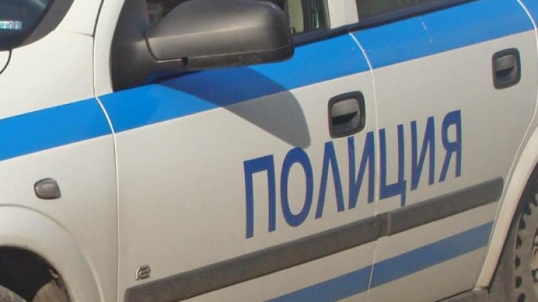 Задържаха 43-годишна в Сливен, нападнала своя съседка