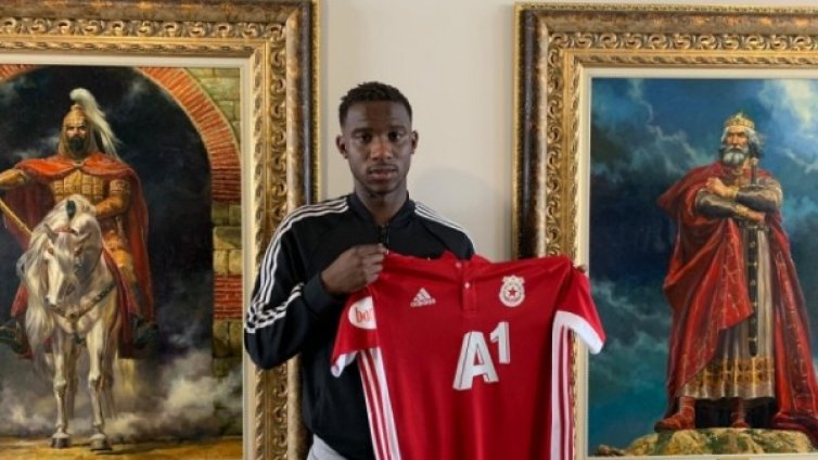 ЦСКА подписа с английско крило