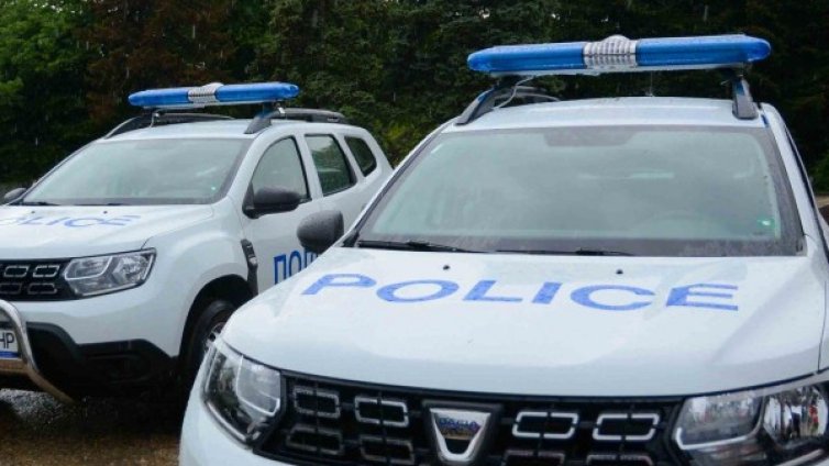 МВР разби престъпна група за фалшиви документи