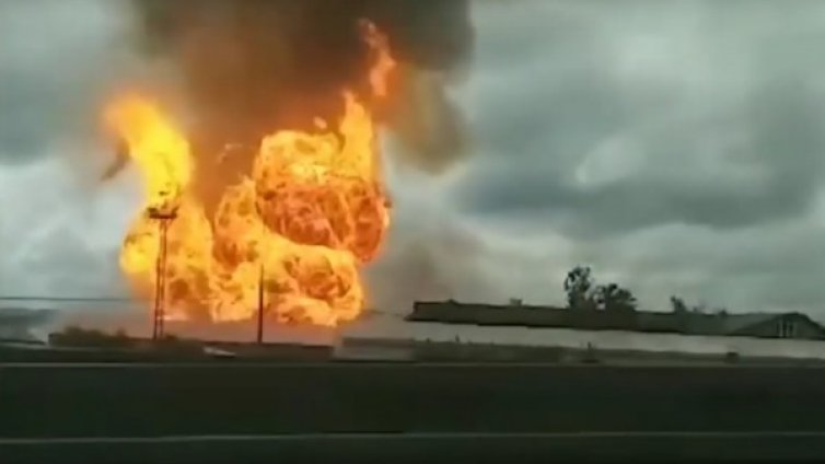 Огромен пожар избухна в ТЕЦ на 19 км от Москва
