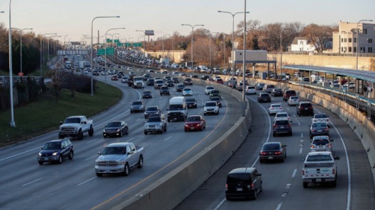 В България новите коли се увеличават &ndash; в ЕС намаляват 