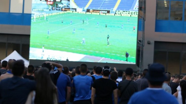 Страх от ексцесии! Левски няма да монтира видеостена за Ружомберок