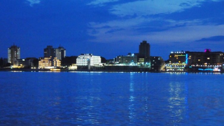 Слънчев бряг се сдоби с осветление на плажа 