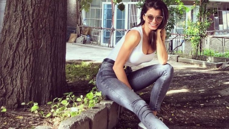 Славена Вътова и Катето Евро станаха градинарки