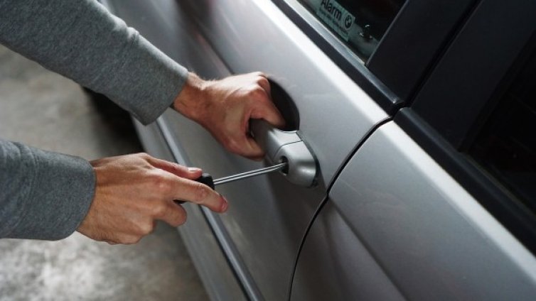 Над 20 коли обрани за две нощи в Пловдив