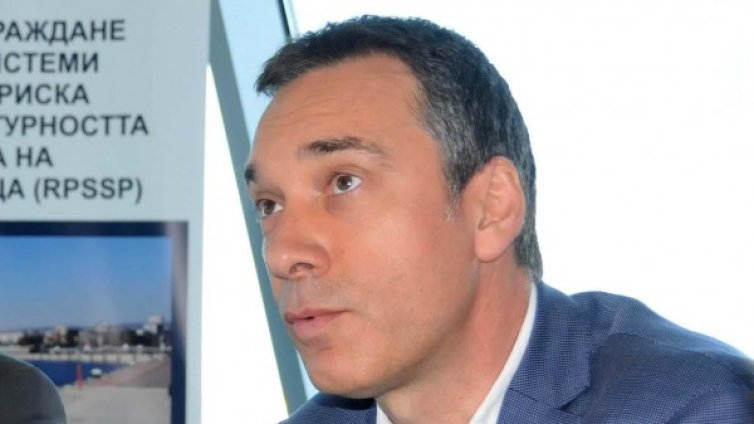 Николов още не знае дали ще се кандидатира за кмет