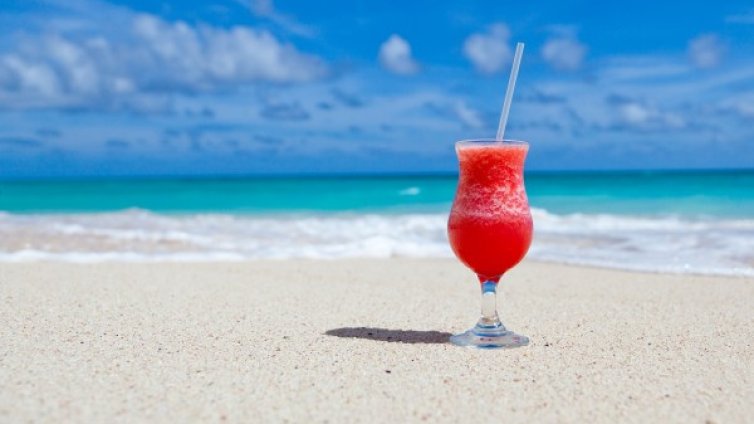 На море в Гърция &ndash; предимно софиянци с добри доходи. 37% без почивка лятото