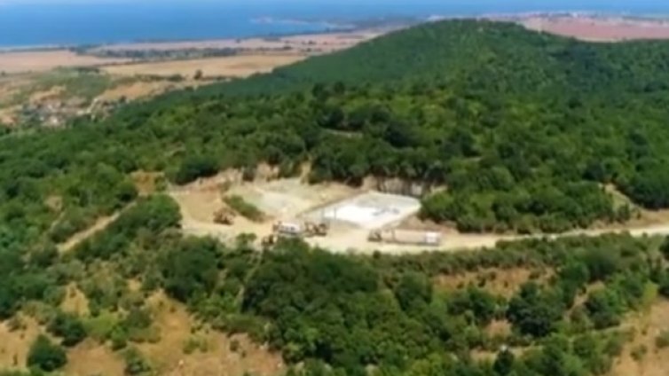 Жители на созополско село с искане за референдум