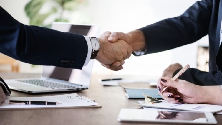 През отпускарския август 70% от фирмите си търсят служители 