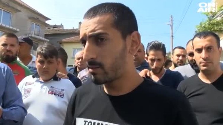 Омуртаг на среднощен протест заради загинало момче