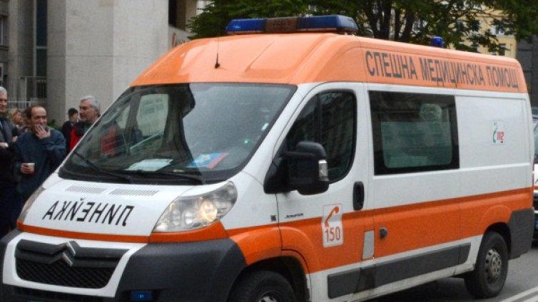 41-годишна бере душа, наръгана след скандал в Петрич