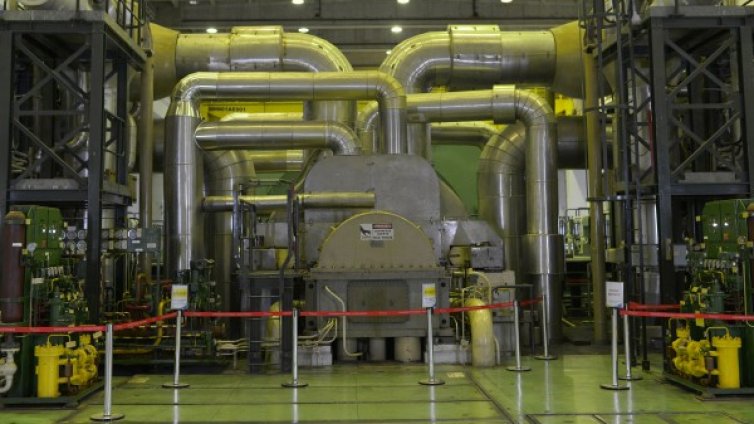 Кремъл слага ръка на Африка, продавайки ядрени технологии