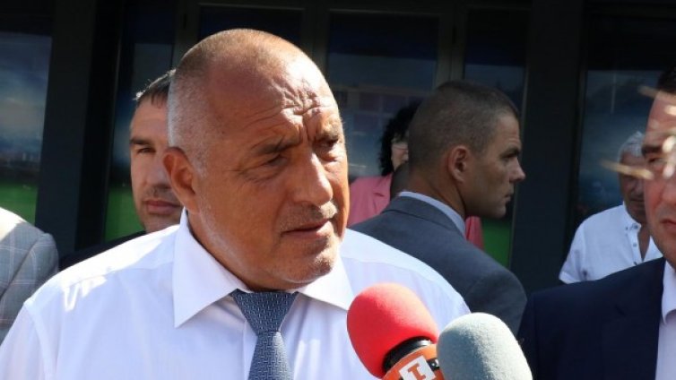 Жълто-черна радост: Почва строежът на ст. "Христо Ботев"